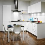 Simple R3 Vitivalkoinen